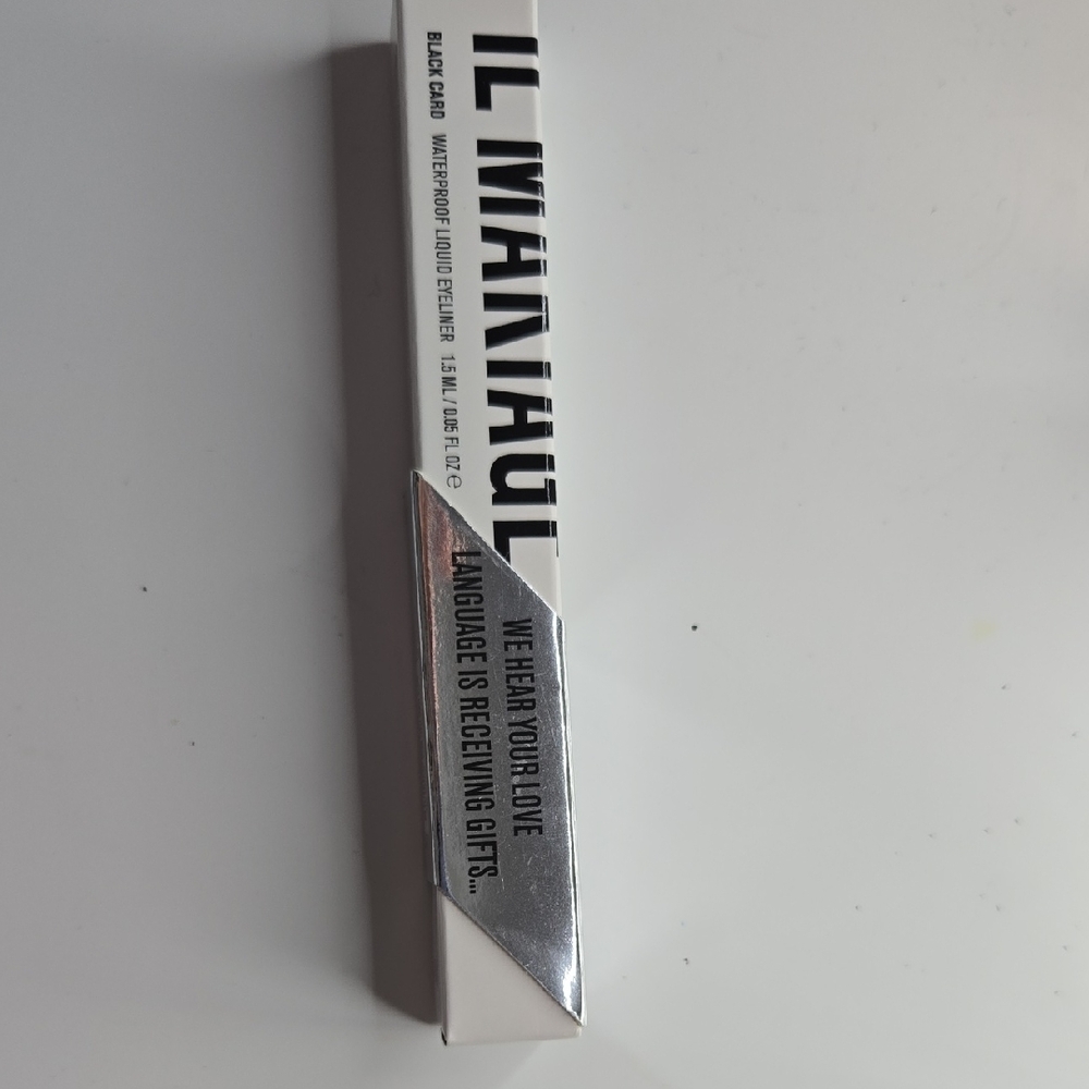 IL MAKIAGE Black and Silver Liquid Eyeliner